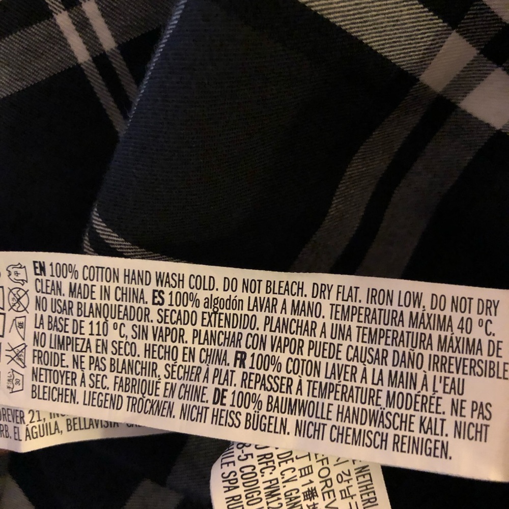 ❤️Forever 21 Button up - Picture 4 of 5
